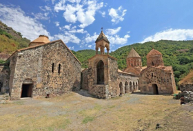   Des Arméniens ont pillé le monastère de Khoudaveng  