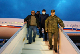   L'Arménie a livré 12 captifs vers l'Azerbaïdjan  