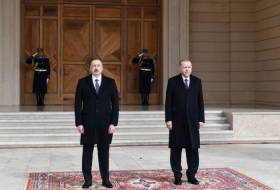  Cérémonie d’accueil officiel du président turc Recep Tayyip Erdogan à Bakou 