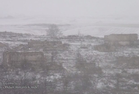   Le ministère de la Défense diffuse une   vidéo   du village de Youkhari Abdurrahmanly de Fuzouli  
