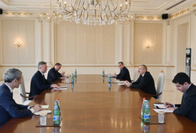  Le président azerbaïdjanais a reçu Jean-Baptiste Lemoyne  