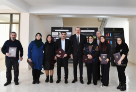  Ilham Aliyev a rencontré les familles des martyrs et des invalides de guerre - PHOTOS