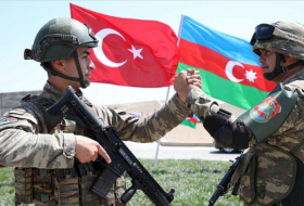  «Nous continuerons d'être aux côtés de nos frères» - Ministère turc de la Défense 
