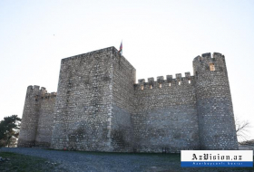  Les dirigeants des partis politiques et des politologues ont visité la forteresse de Chahboulag 