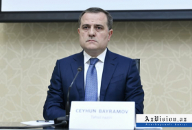  Les organisations internationales et les puissances mondiales doivent faire pression sur l'Arménie - Ministre 
