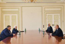  Le président Ilham Aliyev a reçu le vice-Premier ministre de la Fédération de Russie - Mise à jour