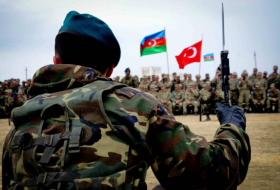   Les exercices tactiques conjoints des armées azerbaïdjanaise et turque commencent  