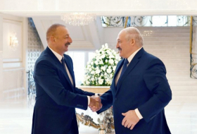 Personne ne peut arrêter les relations entre l'Azerbaïdjan et la Biélorussie, dit Loukachenko