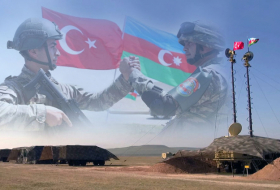  Une vidéo  des exercices conjoints des troupes azerbaïdjanaises et turques