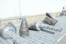 Les restes de missile «Iskander-M» dans le Parc des butins de guerre à Bakou 