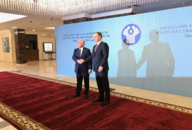   Ali Assadov rencontre le Premier ministre de Biélorussie  