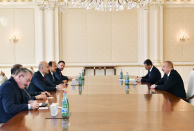 Le président azerbaïdjanais a reçu le ministre turc des Transports et des Infrastructures 