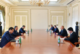  Le président Ilham Aliyev reçoit le vice-Premier ministre kazakh - Mise à Jour