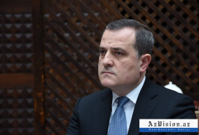 Le chef de la diplomatie azerbaïdjanaise effectue une visite en Turquie
