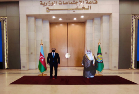 Le ministre azerbaïdjanais des AE rencontre le secrétaire général du Conseil de Coopération des Etats Arabes du Golfe 