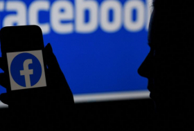 Facebook: la possibilité d'alerter les usagers sur les contenus extrémistes testée