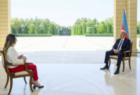   Le président azerbaïdjanais accorde un entretien à la chaîne CNN Turk  