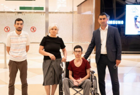  Sept autres vétérans azerbaïdjanais envoyés en Turquie se sont rétablis et sont rentrés chez eux  - PHOTO  