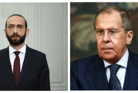   Les ministres des Affaires étrangères russe et arménien discutent de la mise en œuvre des accords du Karabagh  