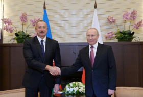   Vladimir Poutine remercie le président Ilham Aliyev  