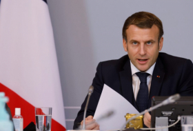 Emmanuel Macron : La France n’envisage pas d’imposer des tests anti-Covid avec les pays de l’UE