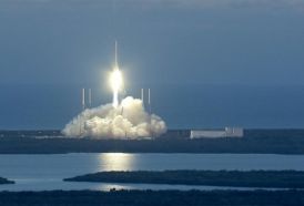 Espace: une fusée SpaceX va s’écraser sur la Lune