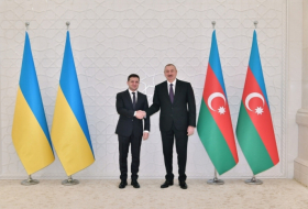  Ilham Aliyev présente ses félicitations au président ukrainien pour son anniversaire 