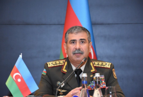 Le ministre azerbaïdjanais de la Défense a félicité le personnel de l'armée azerbaïdjanaise