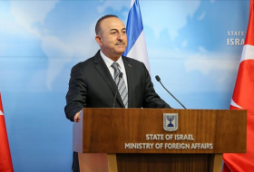   Le ministre turc des Affaires étrangères arrive en Azerbaïdjan  