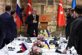   Le président turc a joué un rôle majeur dans les pourparlers entre la Russie et l'Ukraine, dit le Kremlin  
