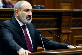  Le Premier ministre arménien Pashinyan cherche à mettre fin à la présence militaire russe dans la région (expert) 