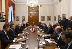   Les présidents azerbaïdjanais et bulgare ont un entretien élargi aux délégations  
