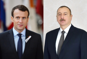  Le Président azerbaïdjanais reçoit un coup de fil de son homologue français 