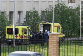 Le bilan de la fusillade en Russie visant une école au centre du pays s'alourdit à 17 morts