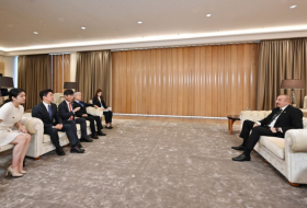  Entretien du président Aliyev avec le secrétaire général de la Conférence internationale des partis politiques asiatiques 