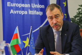  Le représentant spécial de l'UE, Toivo Klaar, arrive en Azerbaïdjan 