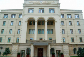 Ministère azerbaïdjanais de la Défense : 