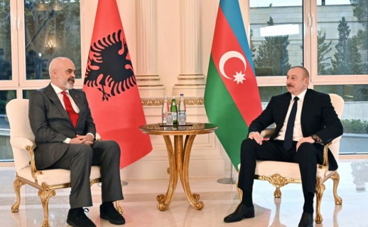  Le président azerbaïdjanais a eu un entretien en tête-à-tête avec le Premier ministre albanais - <span style="color: #ff0000;">PHOTOS</span>