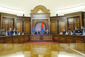  Corridor de Latchine : Pashinyan a tenu une réunion extraordinaire du Conseil de sécurité d'Arménie 