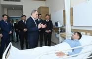 Djeyhoun Baïramov rend visite aux blessés de l'attaque terroriste contre l'ambassade d'Azerbaïdjan à Téhéran 