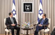   L'ambassadeur d'Azerbaïdjan présente ses lettres de créance au président d'Israël  