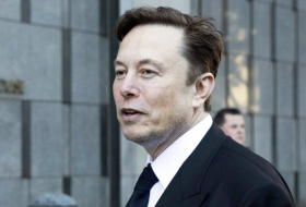  Elon Musk et des centaines d'experts réclament une pause dans l'IA, évoquant «des risques majeurs pour l'humanité» 