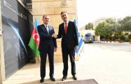  Les ministres des Affaires étrangères de l'Azerbaïdjan et d'Israël s'entretiennent à Jérusalem 