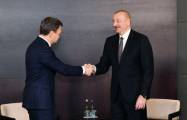   Le président azerbaïdjanais rencontre le Premier ministre moldave à Chisinau  