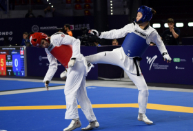 Deux autres taekwondokas azerbaïdjanais montent sur le tatami à Bakou -   Photos  