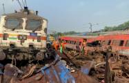   Inde : au moins 288 morts dans une catastrophe ferroviaire  