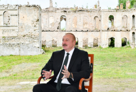 Les Arméniens du Karabagh ne devraient pas suivre leurs soi-disant dirigeants, dit le président azerbaïdjanais