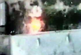   Des habitants arméniens incendient massivement des maisons à Aghdéré -   VIDEO    