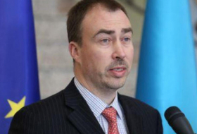  L'UE propose la conclusion d'un accord de paix entre l'Azerbaïdjan et l'Arménie (Toivo Klaar)  
