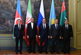  Le ministre azerbaïdjanais des Affaires étrangères participe à la réunion ministérielle des États riverains de la Caspienne à Moscou 